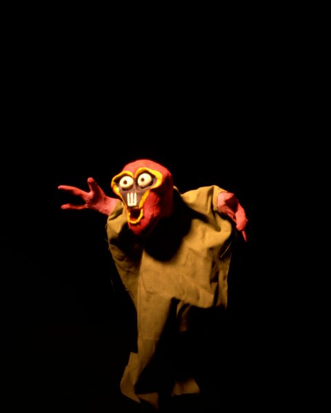 Pinhole color slide film 4x5" Fuji Provia 100F by Israel Caballero
