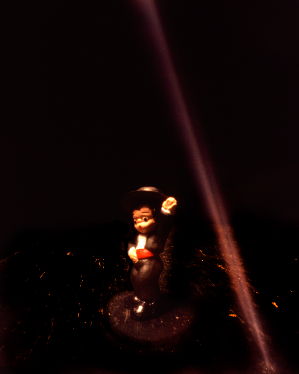 Pinhole color slide film 4x5" Fuji Provia 100F by Israel Caballero