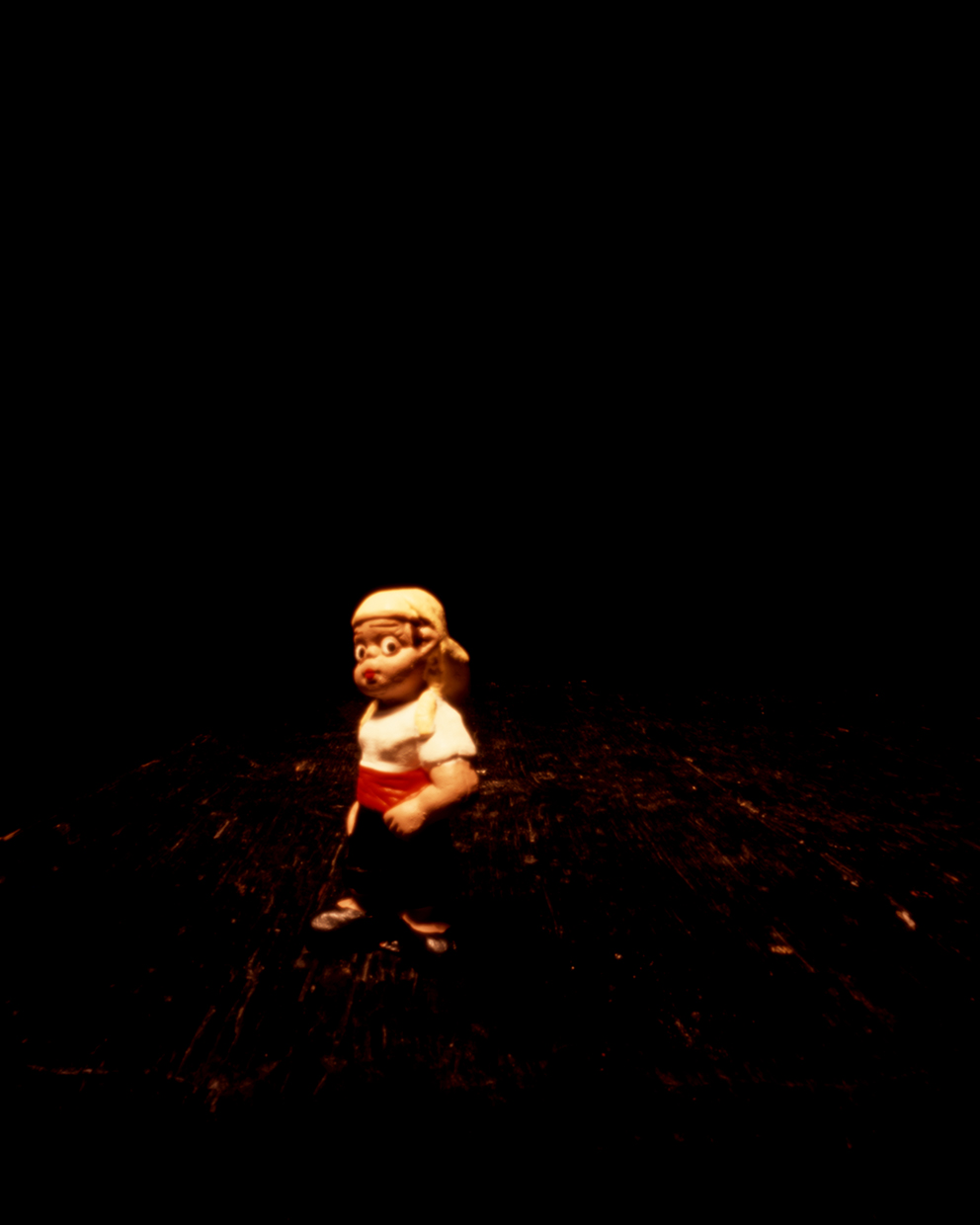 Pinhole color slide film 4x5" Fuji Provia 100F by Israel Caballero