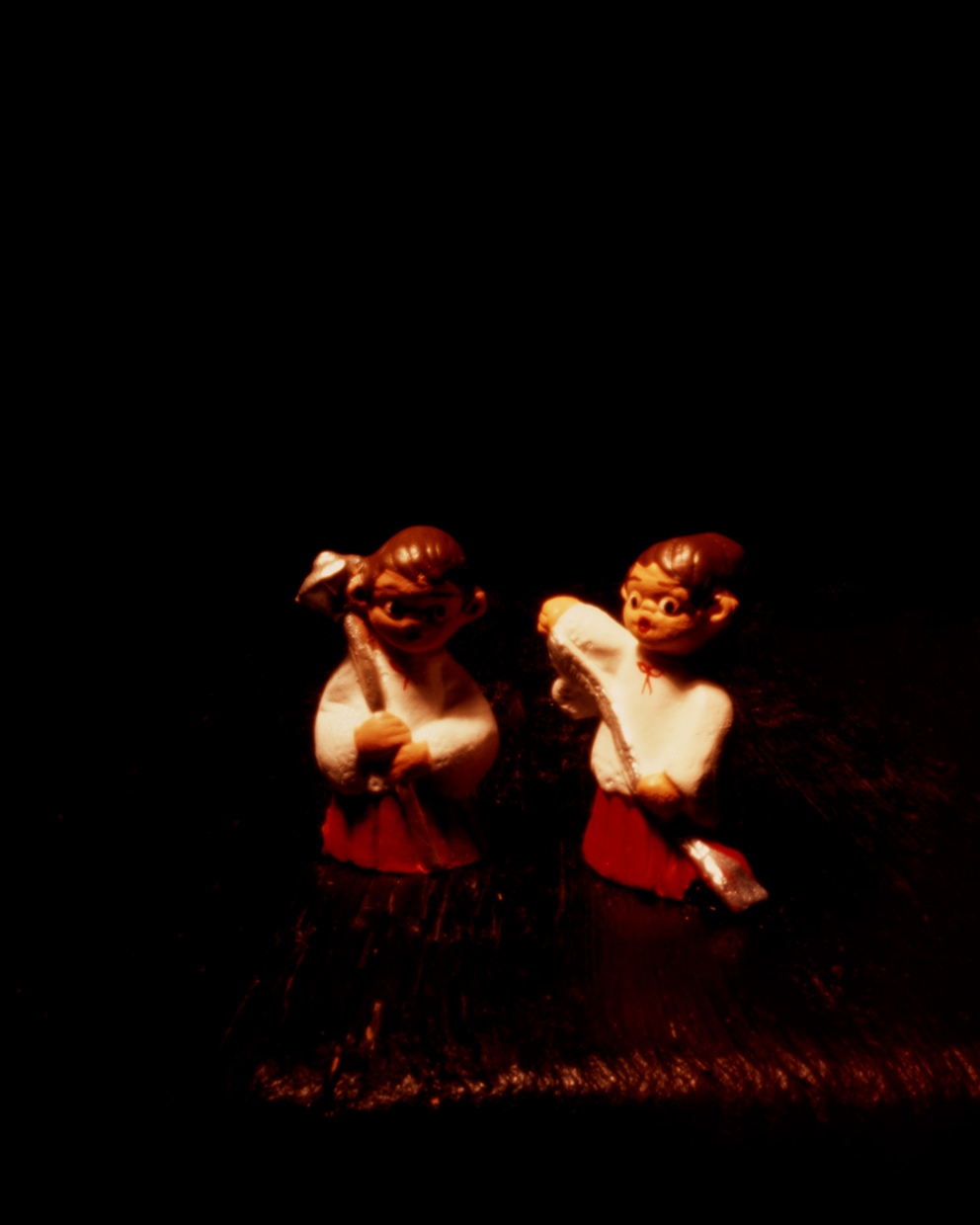 Pinhole color slide film 4x5" Fuji Provia 100F by Israel Caballero